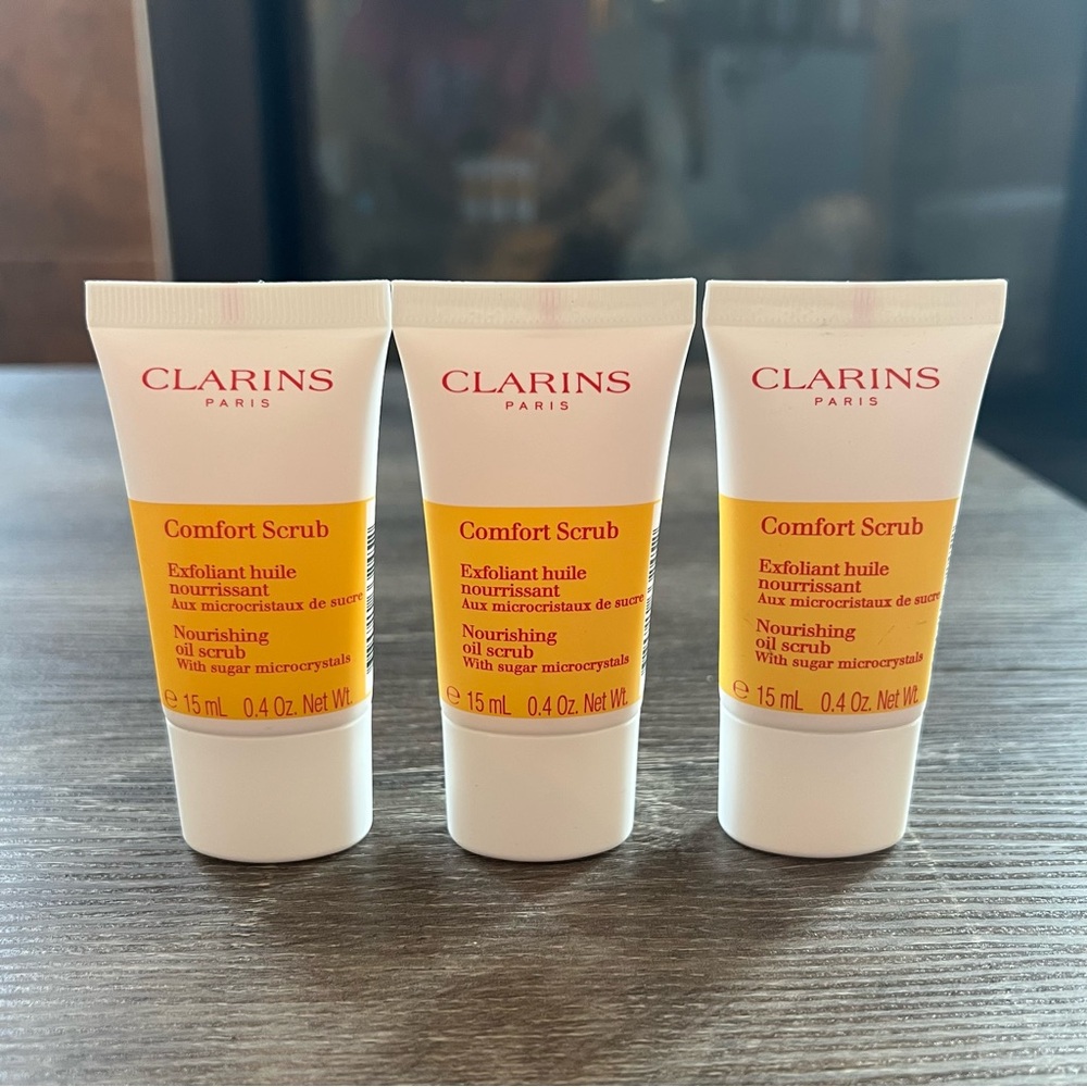 New Clarins Comfort Scrub Nourishing oil scrub with sugar micro-crystal 45ml